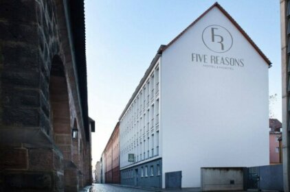 Five Reasons Hostel & Hotel