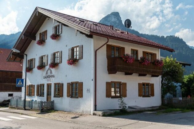 Ammergau Lodge - Photo4