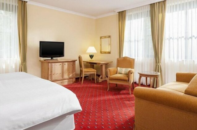 Grand Excelsior Hotel Munchen Airport - Photo4