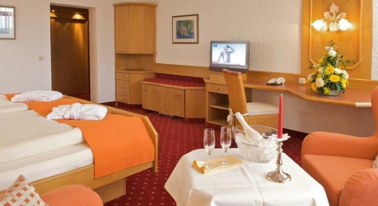 Hotel Tyrol Oberstaufen - Photo2