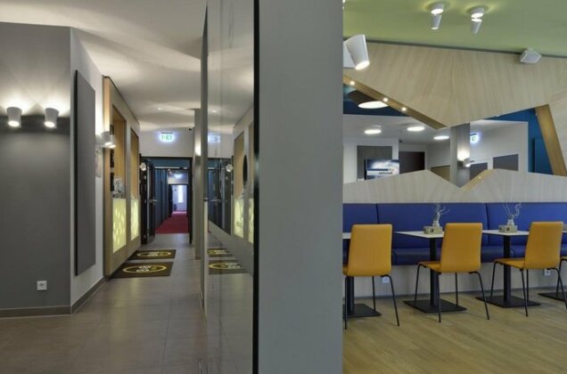 B&B Hotel Offenburg - Photo3