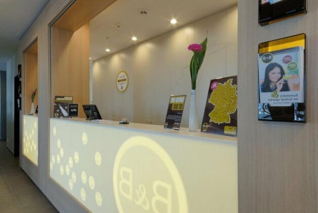 B&B Hotel Offenburg - Photo4