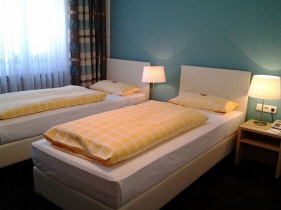 Centralhotel Garni - Photo3