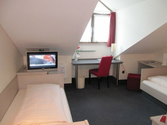 Hotel Schiller - Photo4