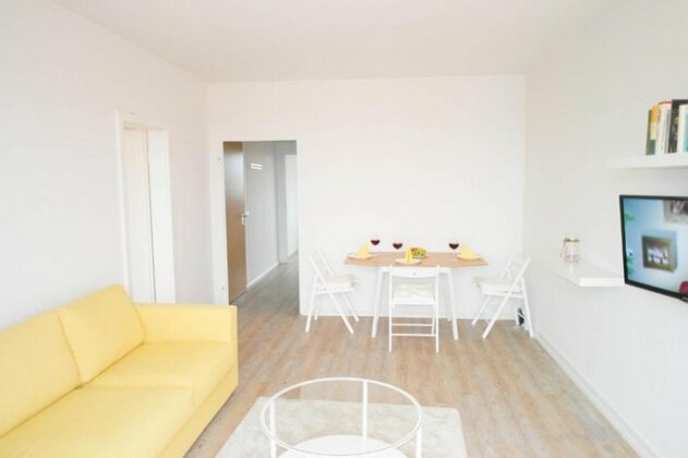 Sunny Apartment II - Photo4