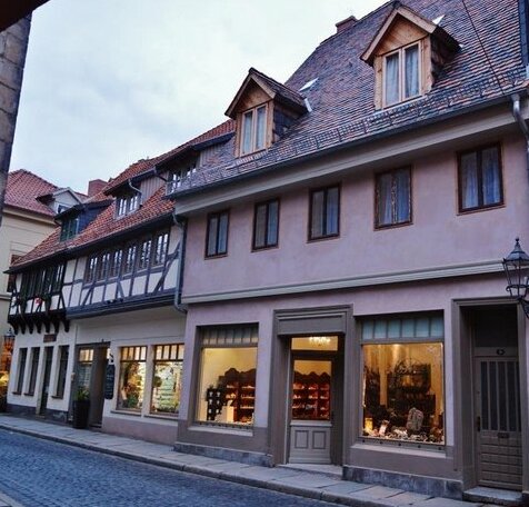 Kristallhaus anno 1438