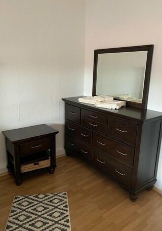 Aarons Inn - Photo3