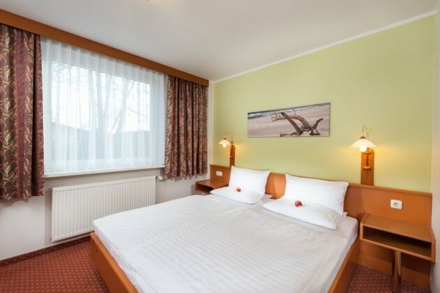 Hotel Godewind Rostock - Photo4