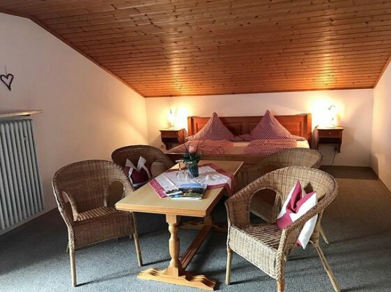 Gastehaus Pointner Ruhpolding - Photo4