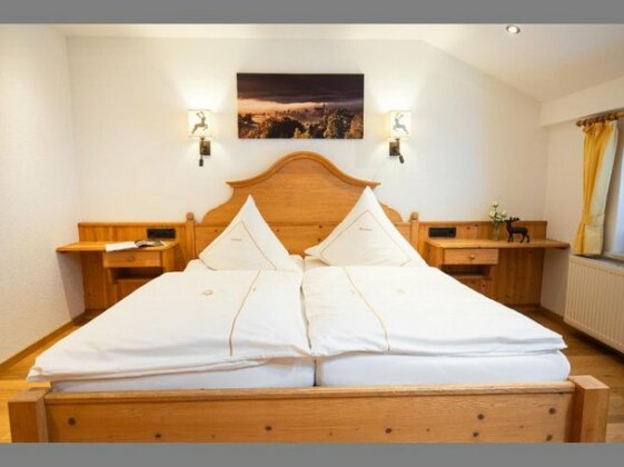 Gastehaus Steinberger Hof - Photo2