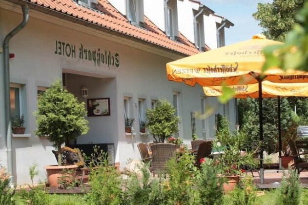 Schlossparkhotel Sallgast - Photo2