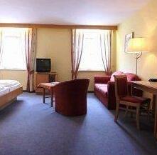 Gasthof-Hotel Zur Post Samerberg - Photo3