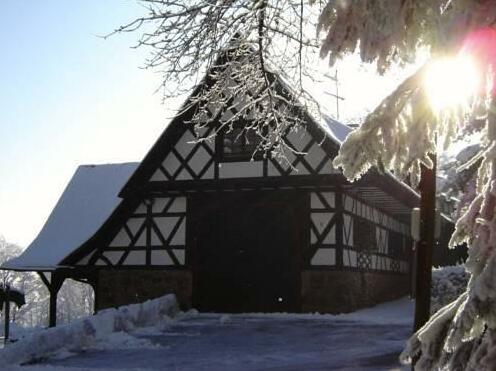 Burg Hohritt - Photo2