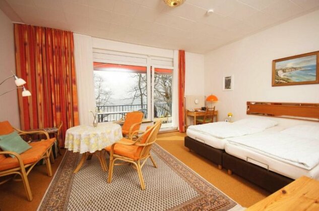 Haus am Hang Pension garni - Photo4