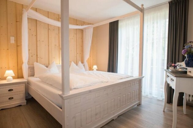 Hotel Gasthaus Hubertus - Photo4