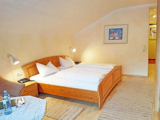 Landgasthof Zur Post Schleching - Photo3