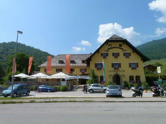 Hotel & Restaurant Alpengluck - Photo2