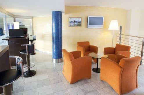 Holiday Inn Berlin Airport - Conference Centre - Photo3
