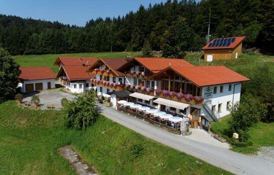 Berggasthof-Pension Seminar- und Tagungshaus Menauer