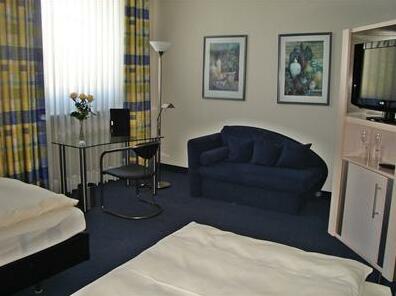 Hotel Ross Schweinfurt - Photo2