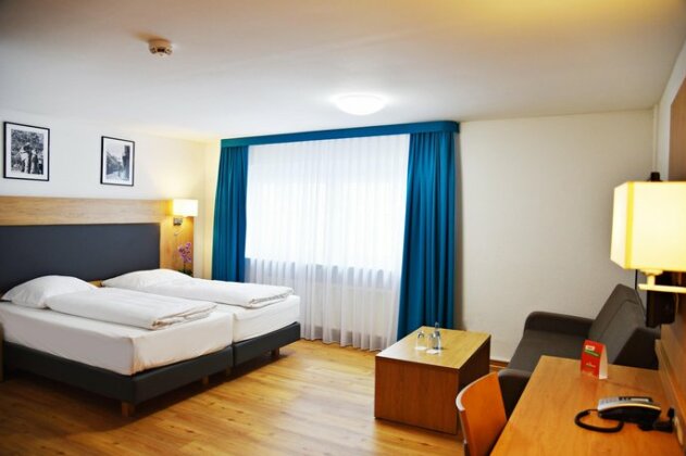 Garni-Hotel zur Krone - Photo3
