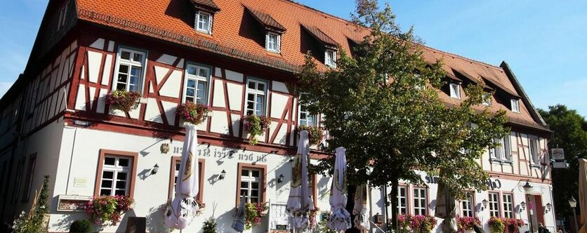 Hotel Zu den Drei Kronen Seligenstadt - Photo3