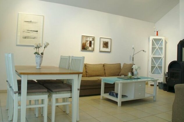 Bungalowhalfte Brigg - Photo3