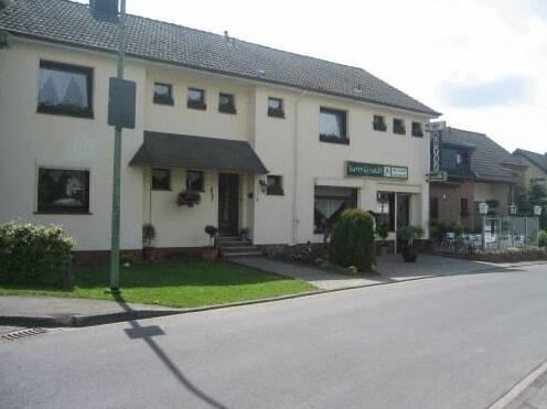 Hotel Restaurant Haus Gertrud - Photo2