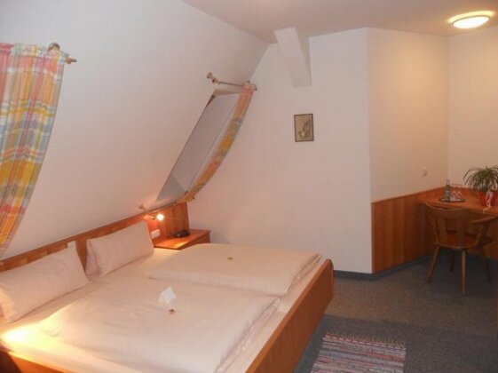 Hotel Gasthof Krone Spalt - Photo4