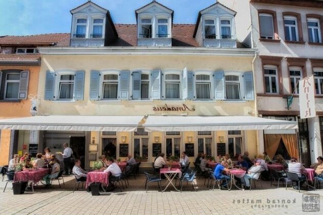 Amadeus Restaurant und Hotel - Photo2