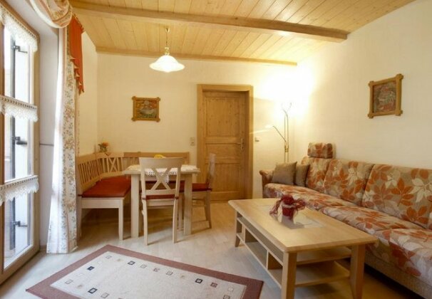 Gastehaus Apfelbacher - Photo4