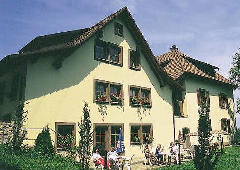 Guest Room In Staufen Im Breisgau 9587 1 Br Home By Redawning