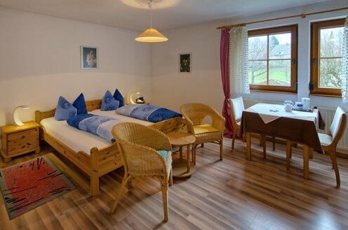 Guest Room In Staufen Im Breisgau 9587 1 Br Home By Redawning - Photo2