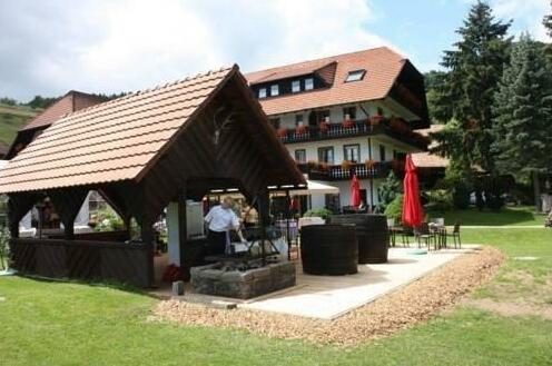 Naturparkhotel Zum Frohlichen Landmann - Photo4