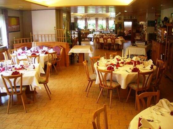 Hotel & Restaurant Tassone zum Lowen - Photo4