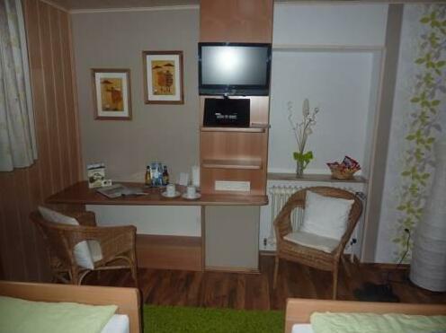 TipTop Hotel Burgblick - Photo4