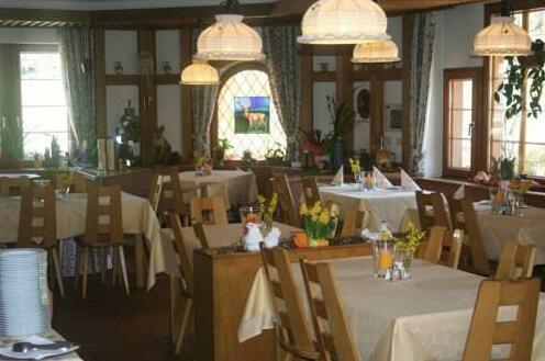 Hotel Gasthaus Hirschen Todtnau - Photo3