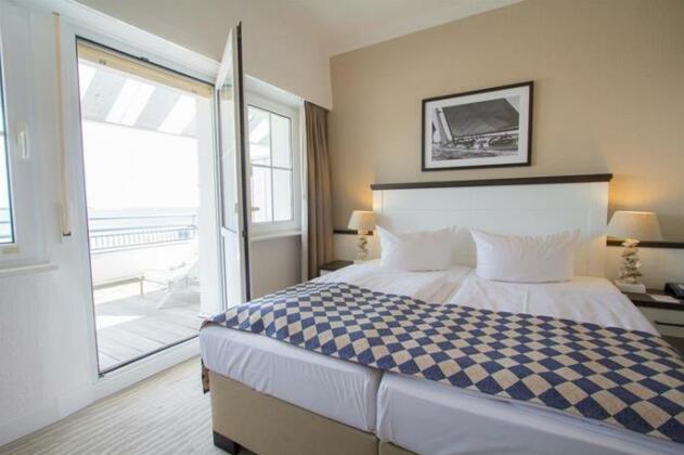 Hotel Strandschlosschen - Photo2