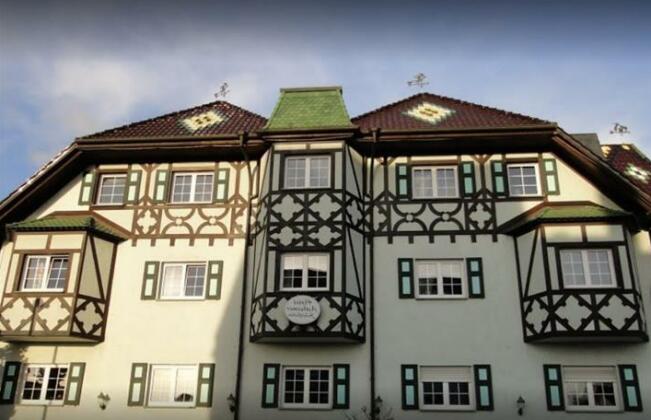 Hotel & Restaurant Astheimer Schlosschen Trebur