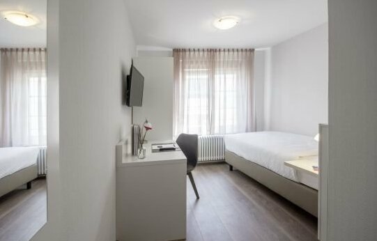Hotel & Restaurant zur Rose - Photo2