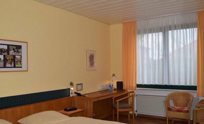 Hotel am Pferdezentrum - Photo2