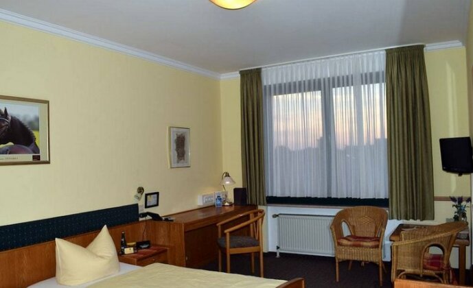 Hotel am Pferdezentrum - Photo4