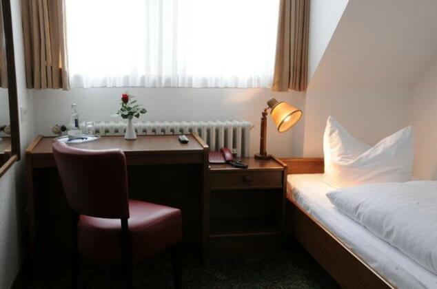 Hotel Zur Traube Velbert - Photo2