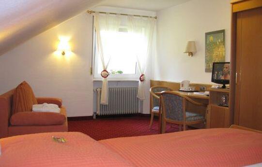 Hotel Goldbachel - Photo2