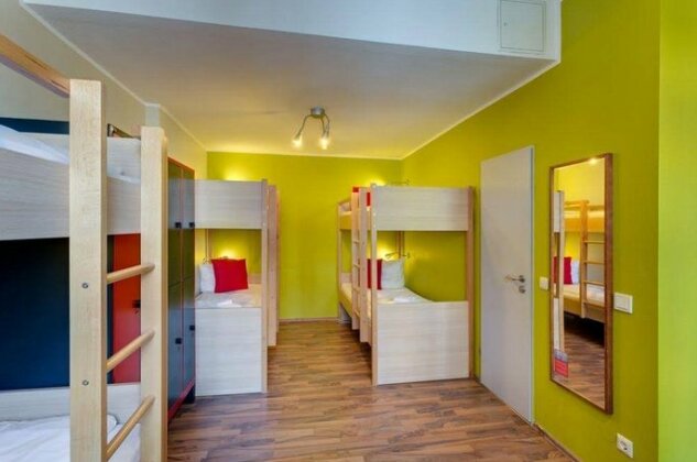 City Hotel Waldkraiburg - Photo2