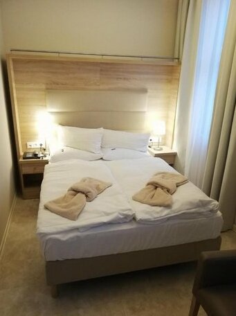 Ostseehotel Warnemunde - Photo3