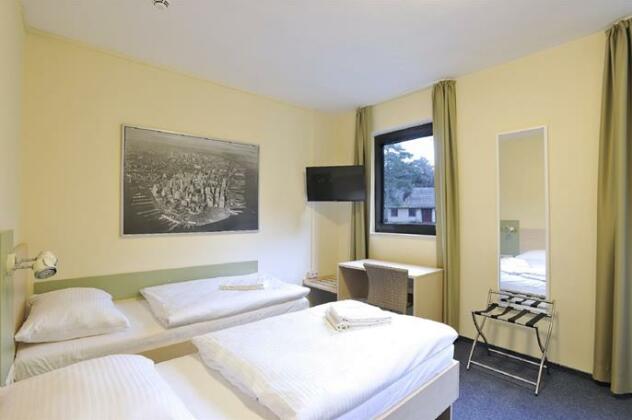 Best Deal Airporthotel Weeze - Photo5