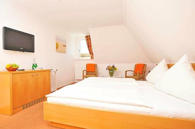 Hotel und Restaurant Petit Robby - Photo2