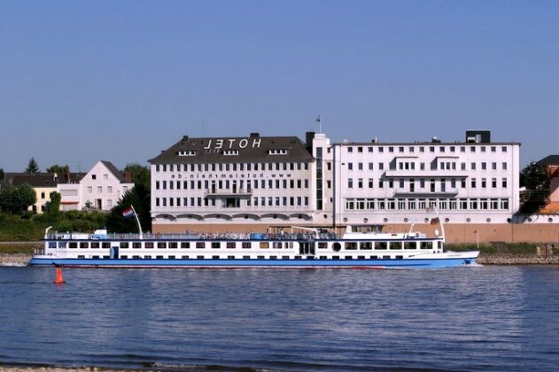 Hotel am Rhein - Photo2