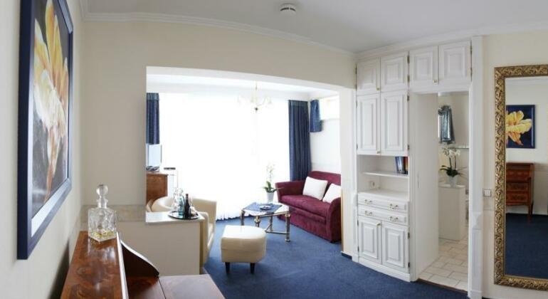 Hotel Atlantic Westerland - Photo2